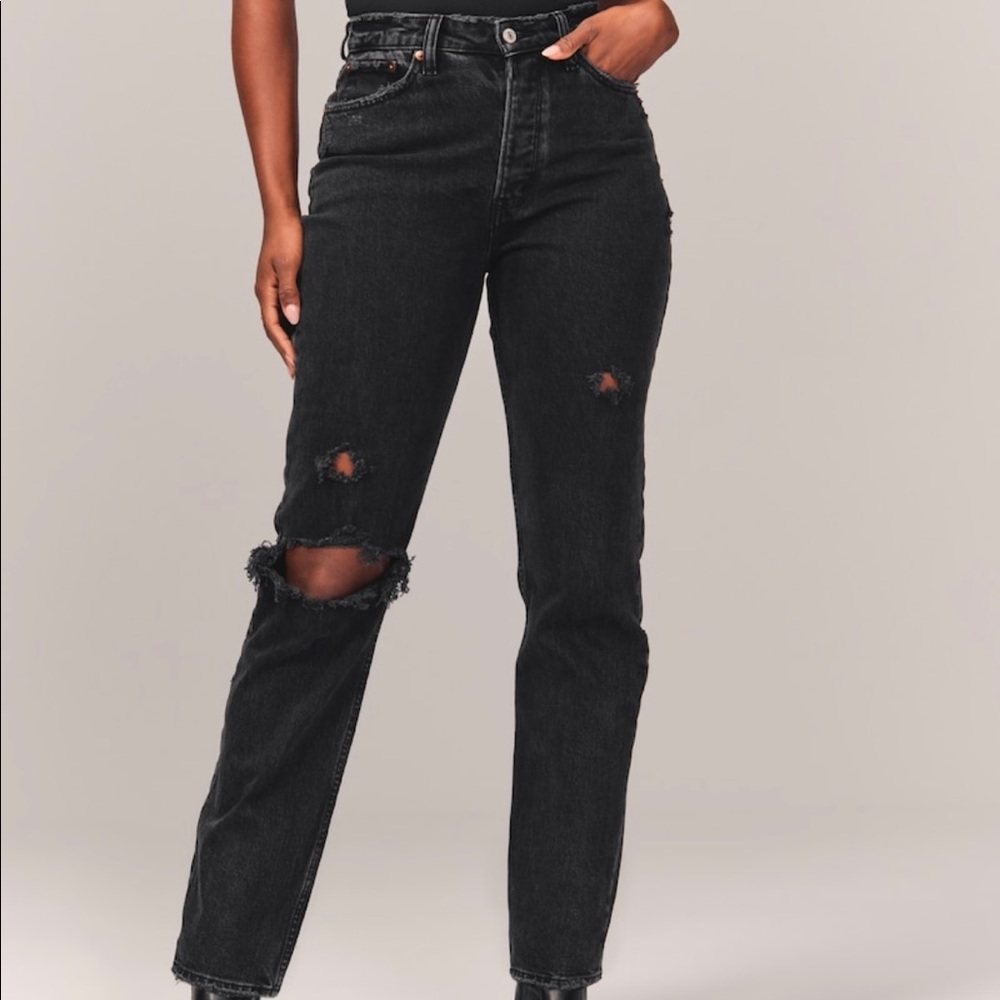 Abercrombie & Fitch | Curve Love Dad Jean | Size 31 | Black Ripped Wash | NWT